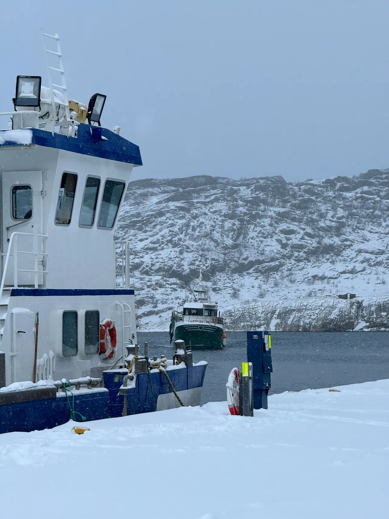 Am Fährhafen von Bodø, bevor es auf die Autofähre geht