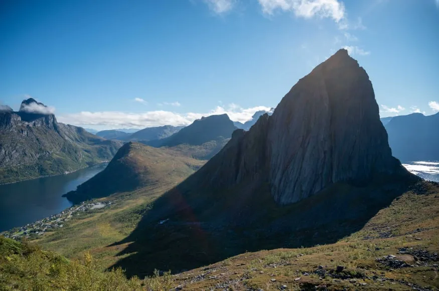 Segla vom Hesten, Senja