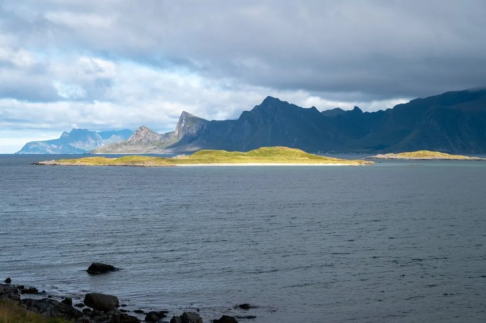 Sakrisøy - Nusfjord. Bild 11