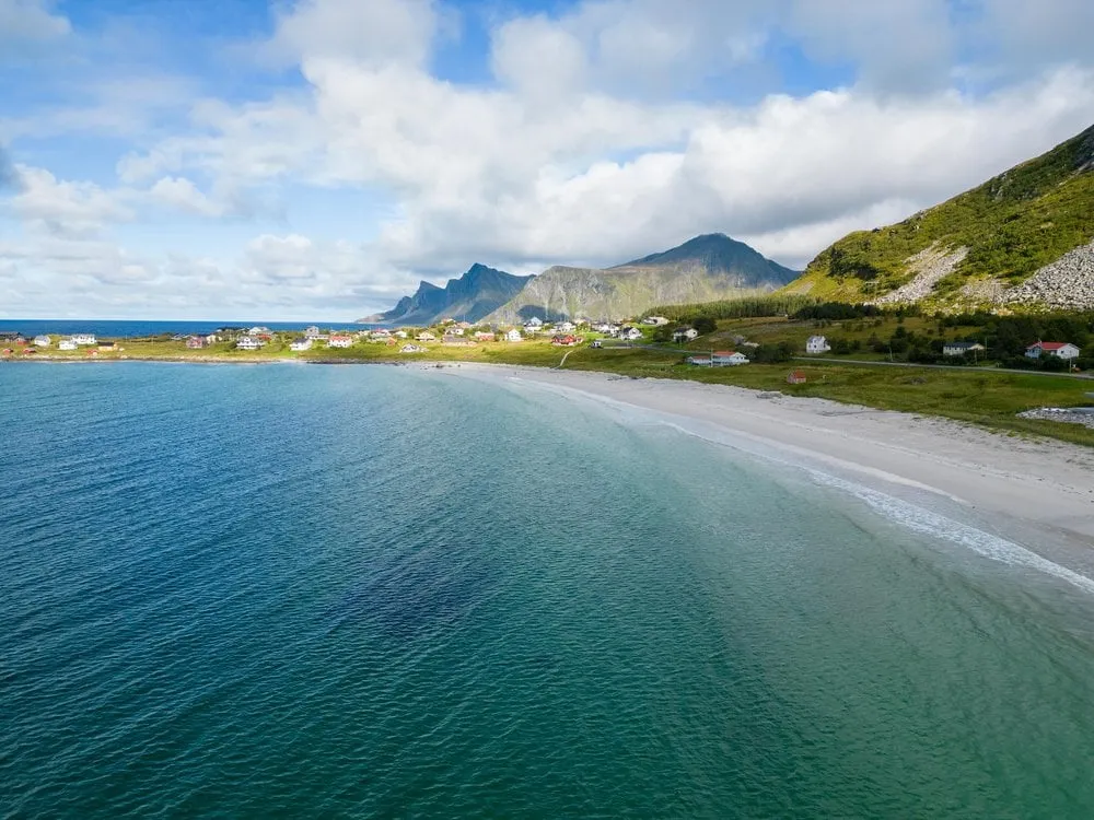 Sakrisøy - Nusfjord. Bild 5