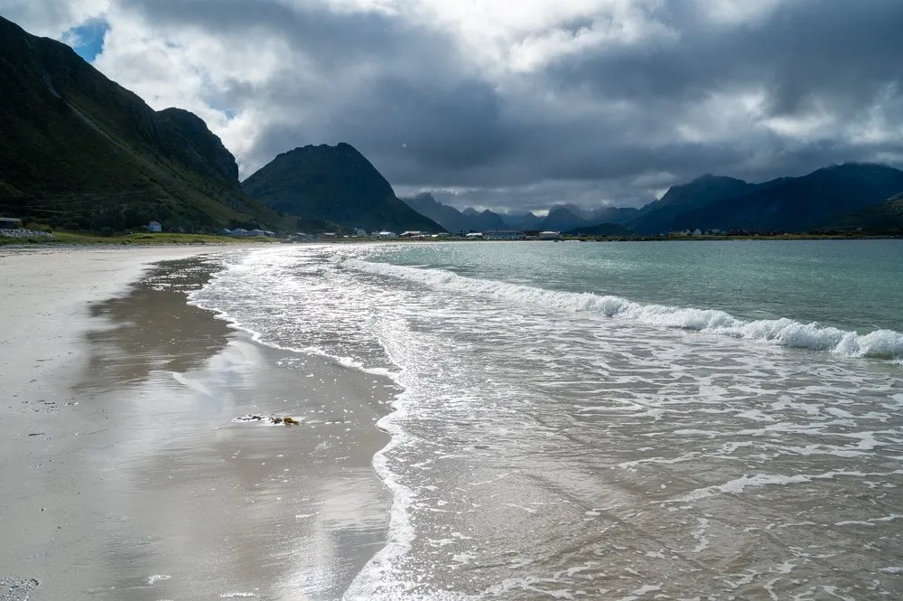 Sakrisøy - Nusfjord. Bild 7