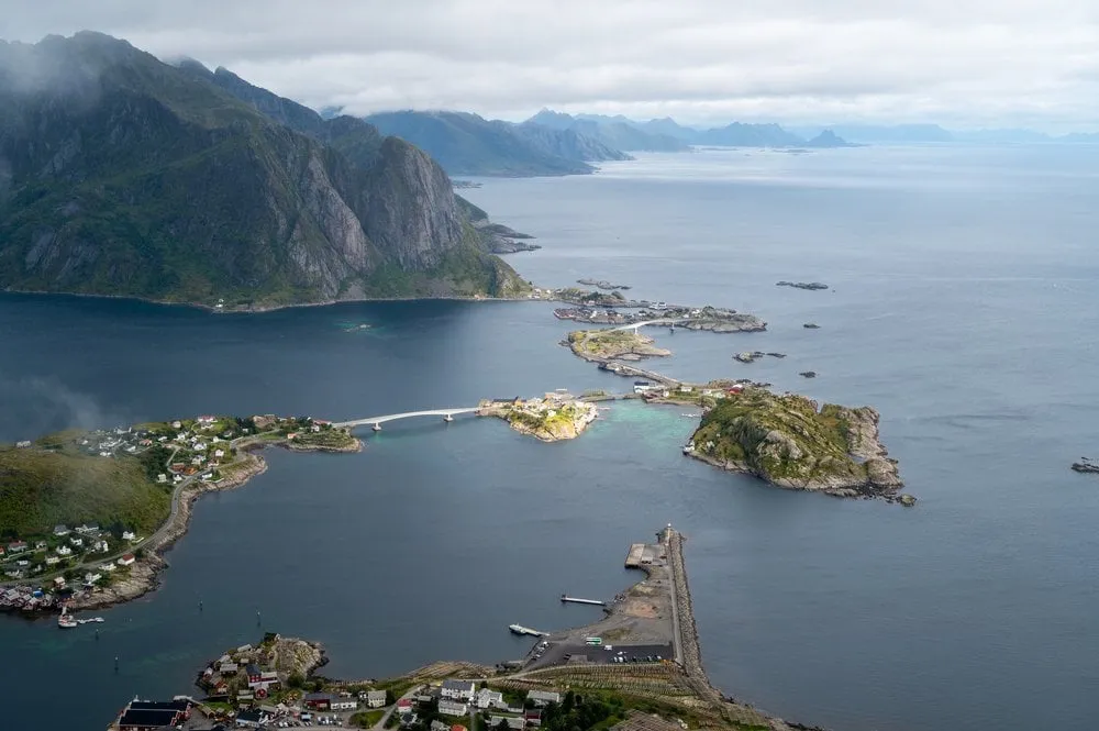 Sakrisøy - Reinebringen. Bild 7